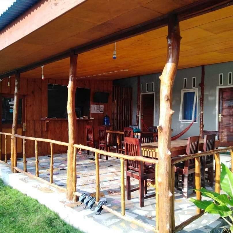 Arthur Homestay Telescope Mentawai Tua Pejat Dış mekan fotoğraf