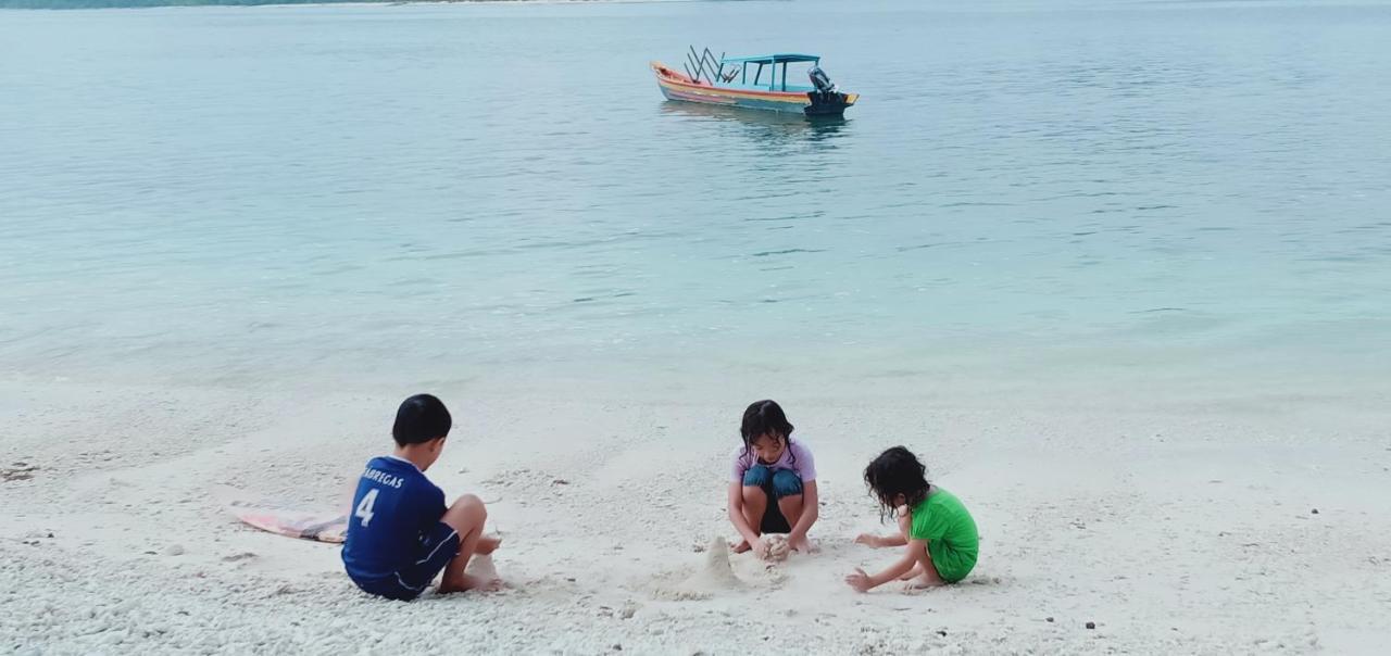 Arthur Homestay Telescope Mentawai Tua Pejat Dış mekan fotoğraf